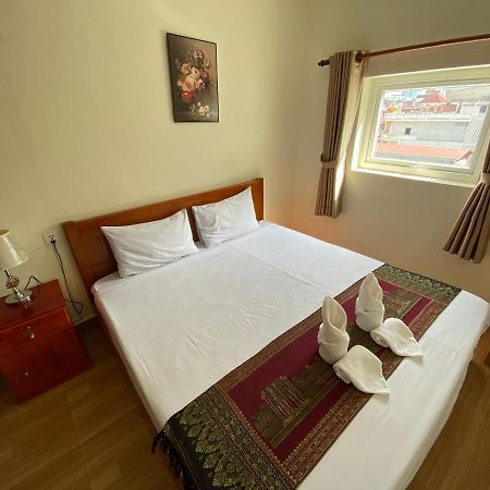 Phnom Penh Le Vincent Hotel Exteriör bild
